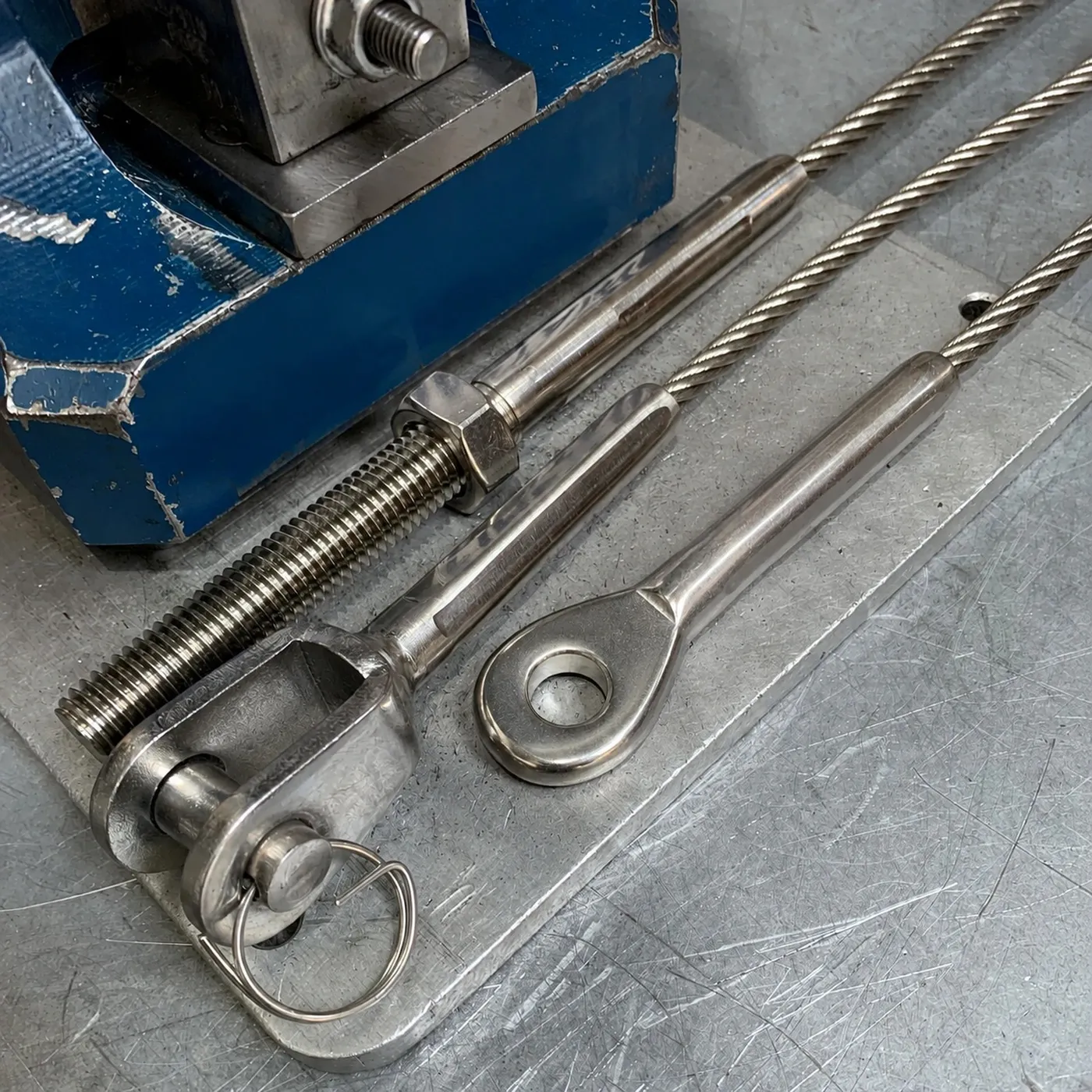Heavy-Duty Wire Rope Slings & Assemblies product photo 4